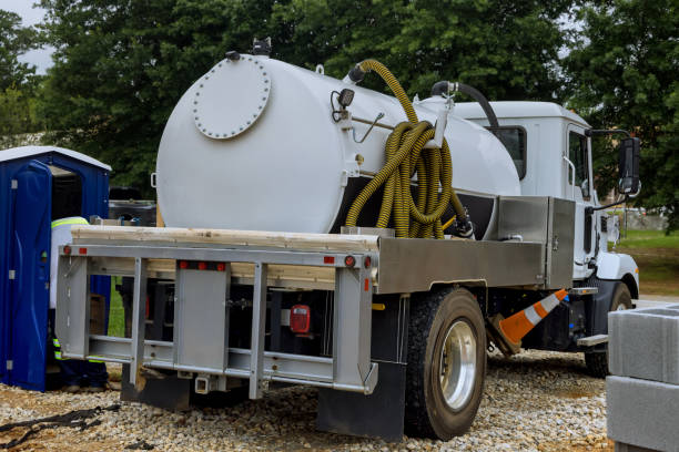 Portable Toilet Options We Offer in Cedar Creek, TX